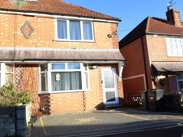 47 FAIRFIELD RD, LEICESTER LE2 4NF