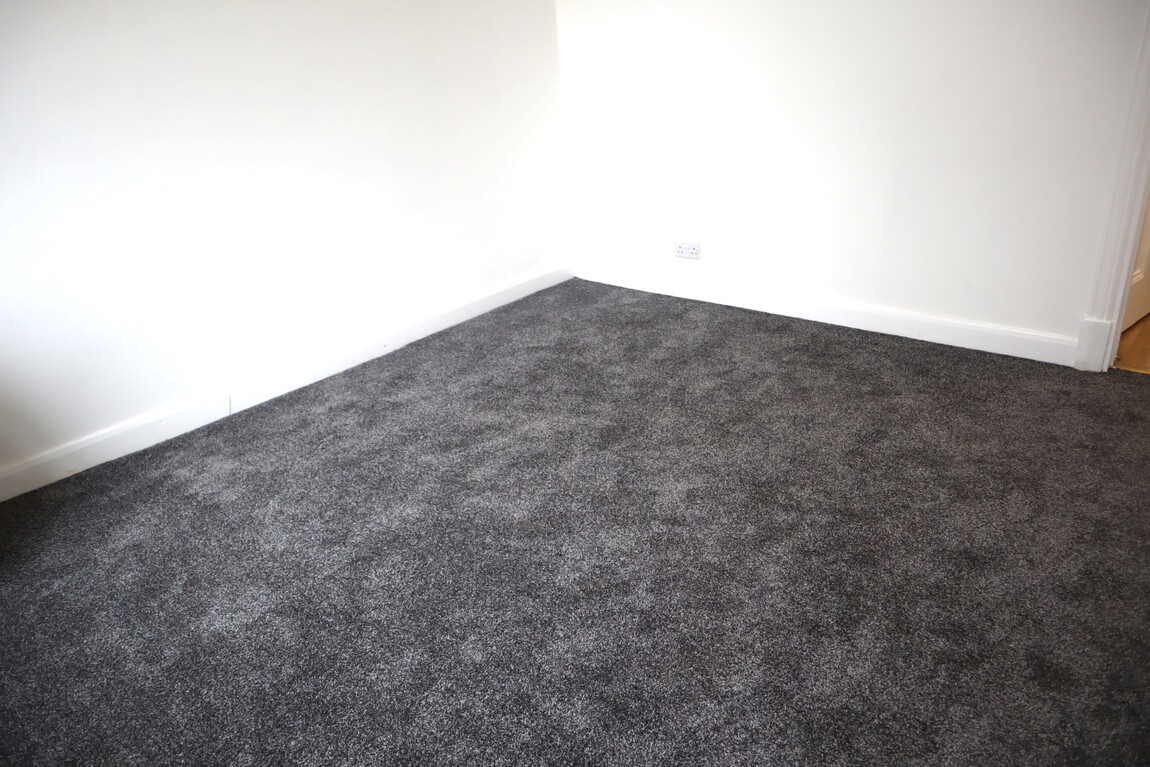 59, Bramall Road, Leicester LE5 0PF
