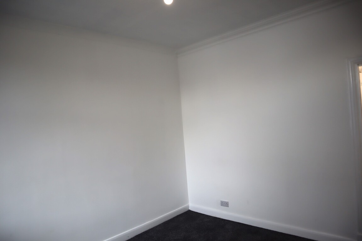 59, Bramall Road, Leicester LE5 0PF