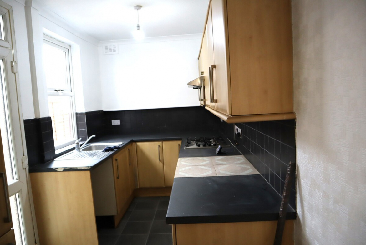 59, Bramall Road, Leicester LE5 0PF