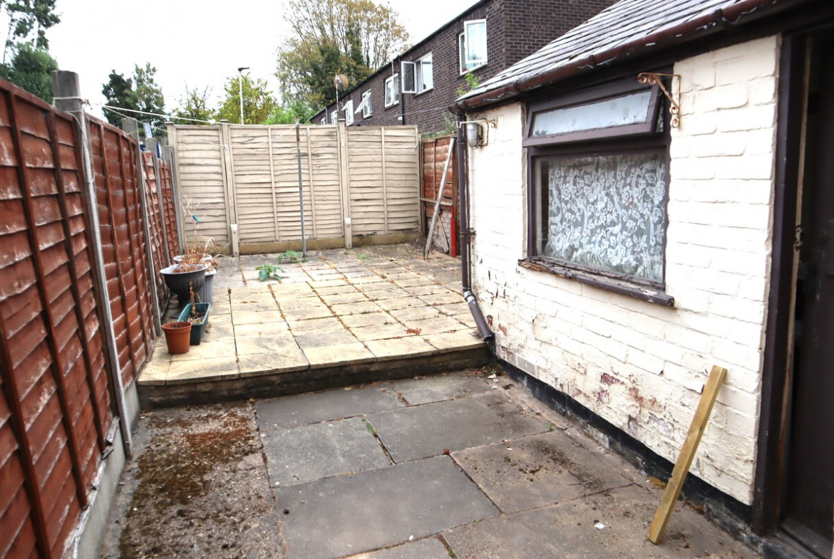 59, Bramall Road, Leicester LE5 0PF