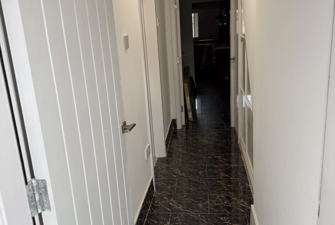 64 Gipsy Lane, Leicester, LE4 6RF