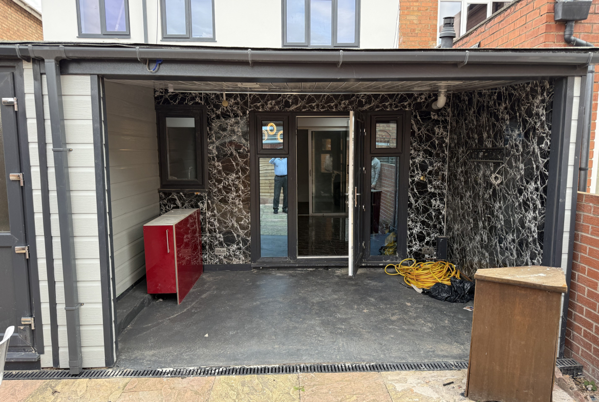 64 Gipsy Lane, Leicester, LE4 6RF