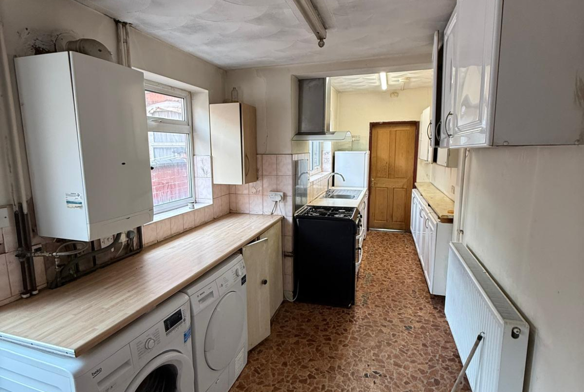 15 Bruin Street, Leicester, LE4 5AZ