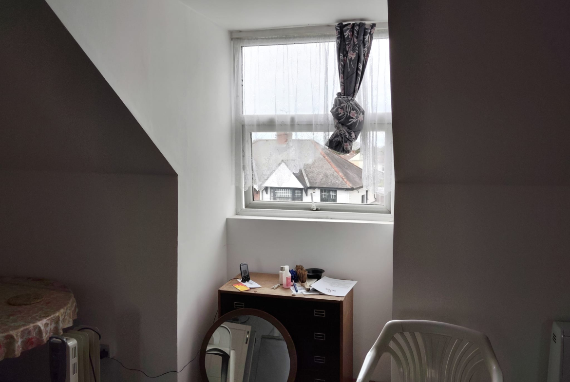 181 UPPINGHAM ROAD, LE5 4BP