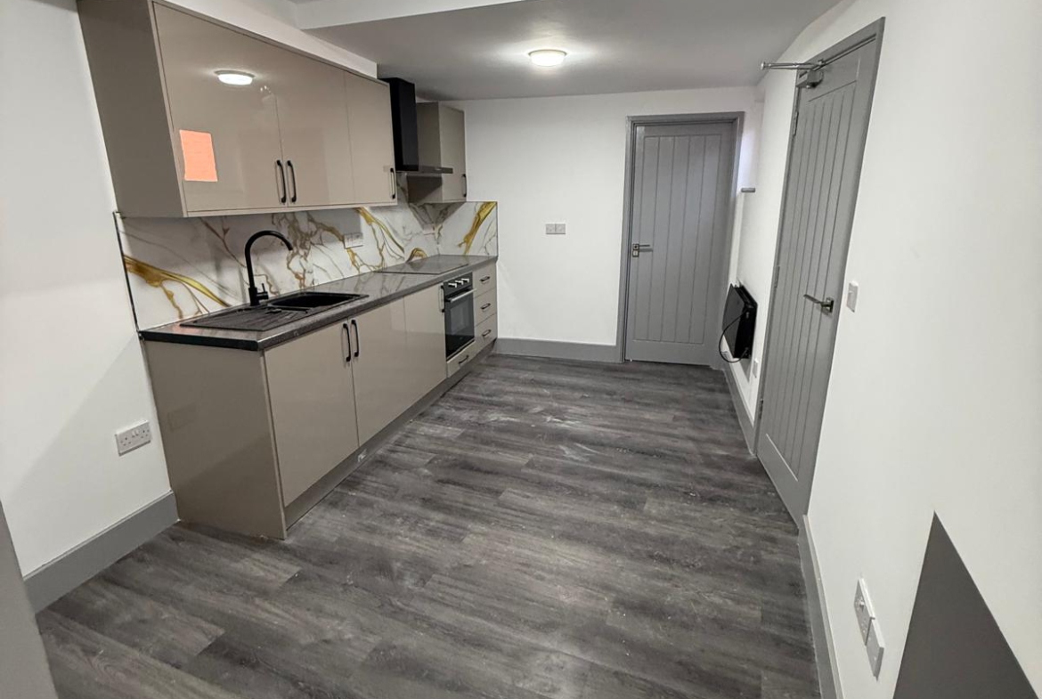 58 Catherine Street, Leicester, LE4 6BB