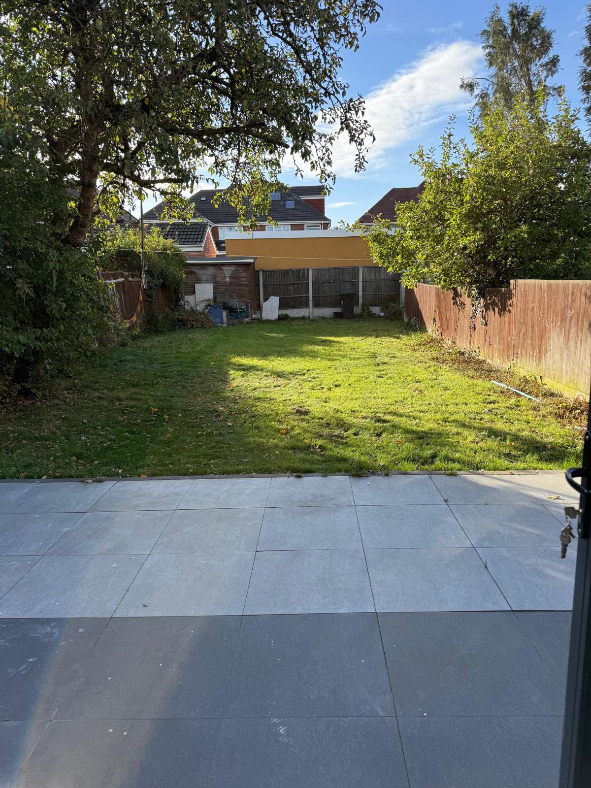 WhatsApp Image 2026-10-02 at 13.15.23 (1) 123 CARDINALS WALK, LEICESTER ,LE5 1LN