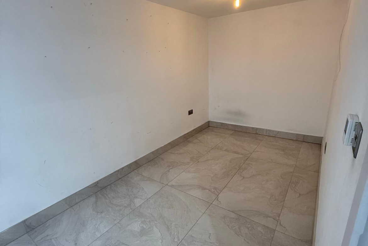 123 CARDINALS WALK, LEICESTER ,LE5 1LN