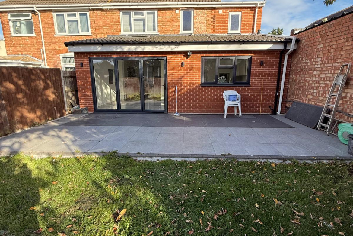 123 CARDINALS WALK, LEICESTER ,LE5 1LN