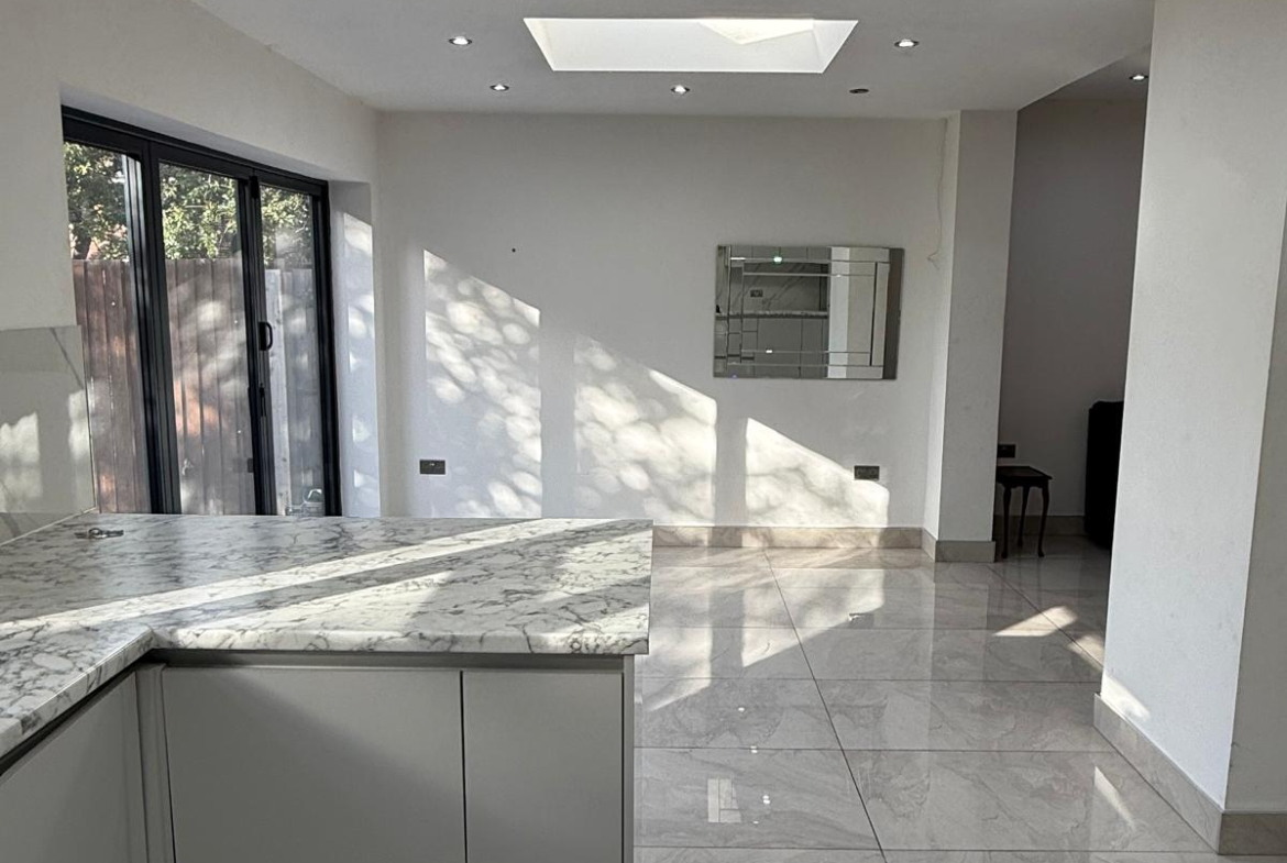 123 CARDINALS WALK, LEICESTER ,LE5 1LN