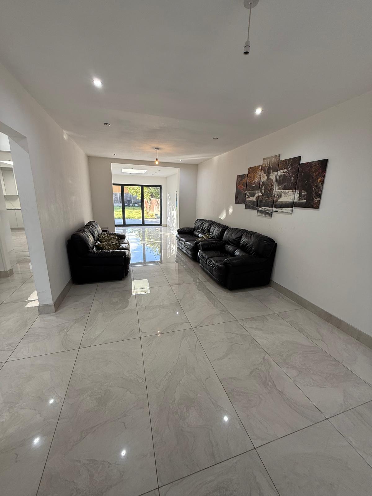 WhatsApp Image 2026-10-02 at 13.15.23 123 CARDINALS WALK, LEICESTER ,LE5 1LN