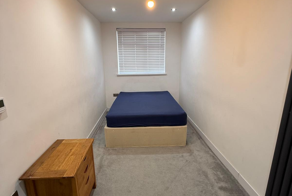 123 CARDINALS WALK, LEICESTER ,LE5 1LN