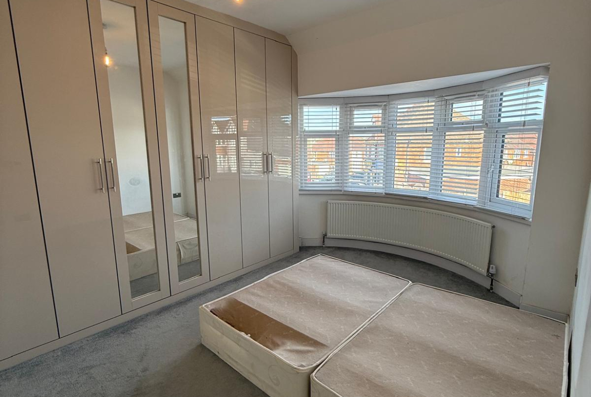 123 CARDINALS WALK, LEICESTER ,LE5 1LN