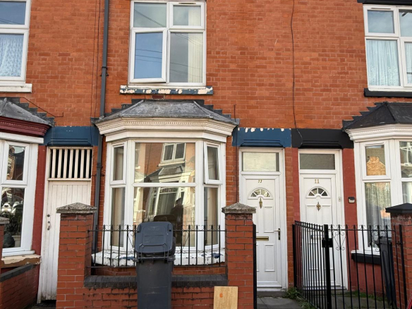 13 STROUD ROAD,LEICESTER, LE5 3NX