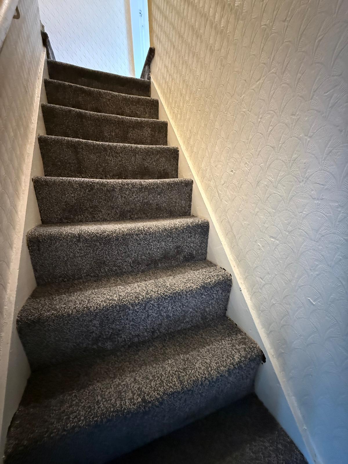13 STROUD ROAD,LEICESTER, LE5 3NX