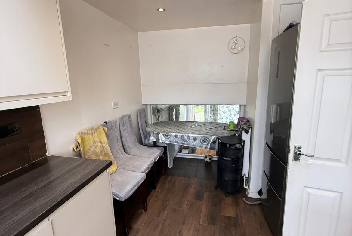 28 FALMOUTH ROAD, LEICESTER, LE5 4WH