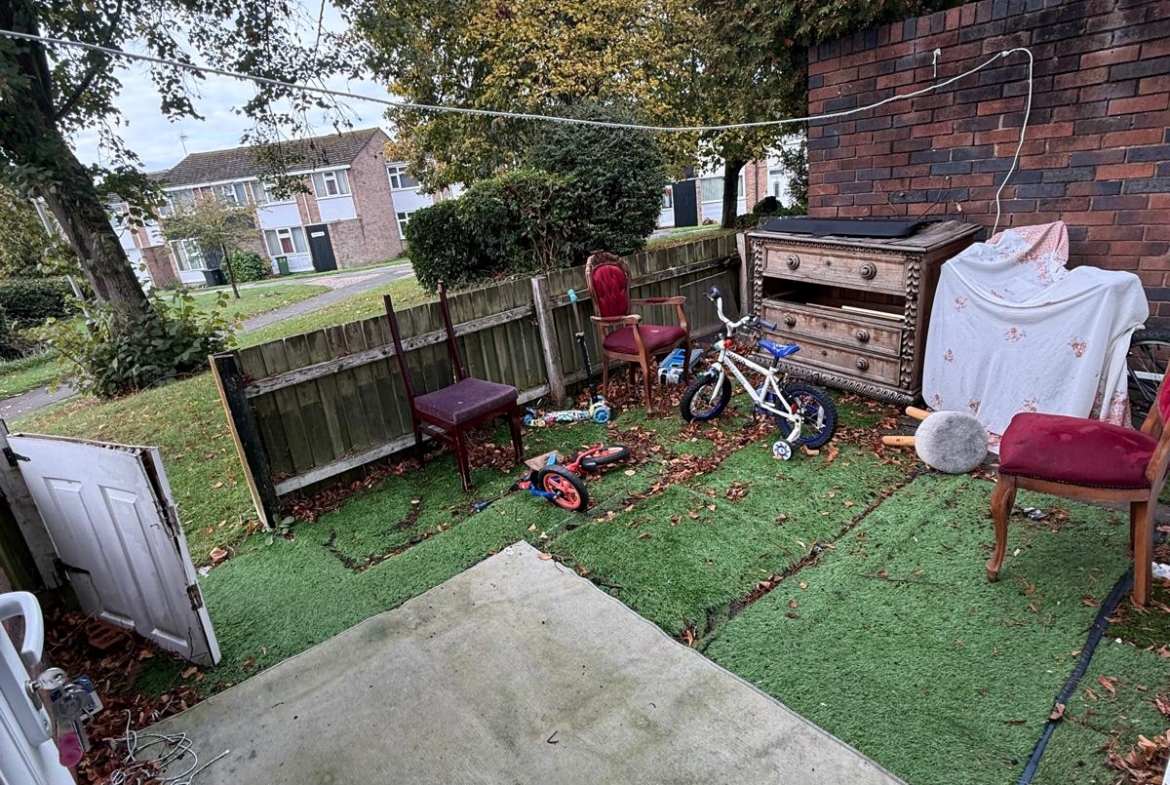28 FALMOUTH ROAD, LEICESTER, LE5 4WH
