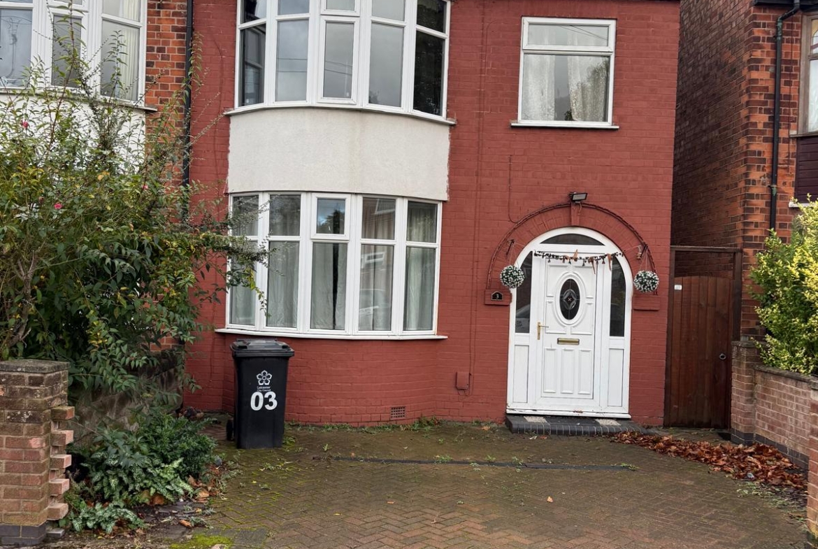 3 EXMOOR AVENUE, LEICESTER, LE4 0BJ