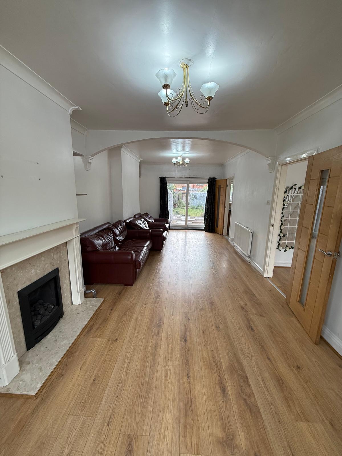 WhatsApp Image 2026-10-22 at 12.52.05 (3) 3 EXMOOR AVENUE, LEICESTER, LE4 0BJ