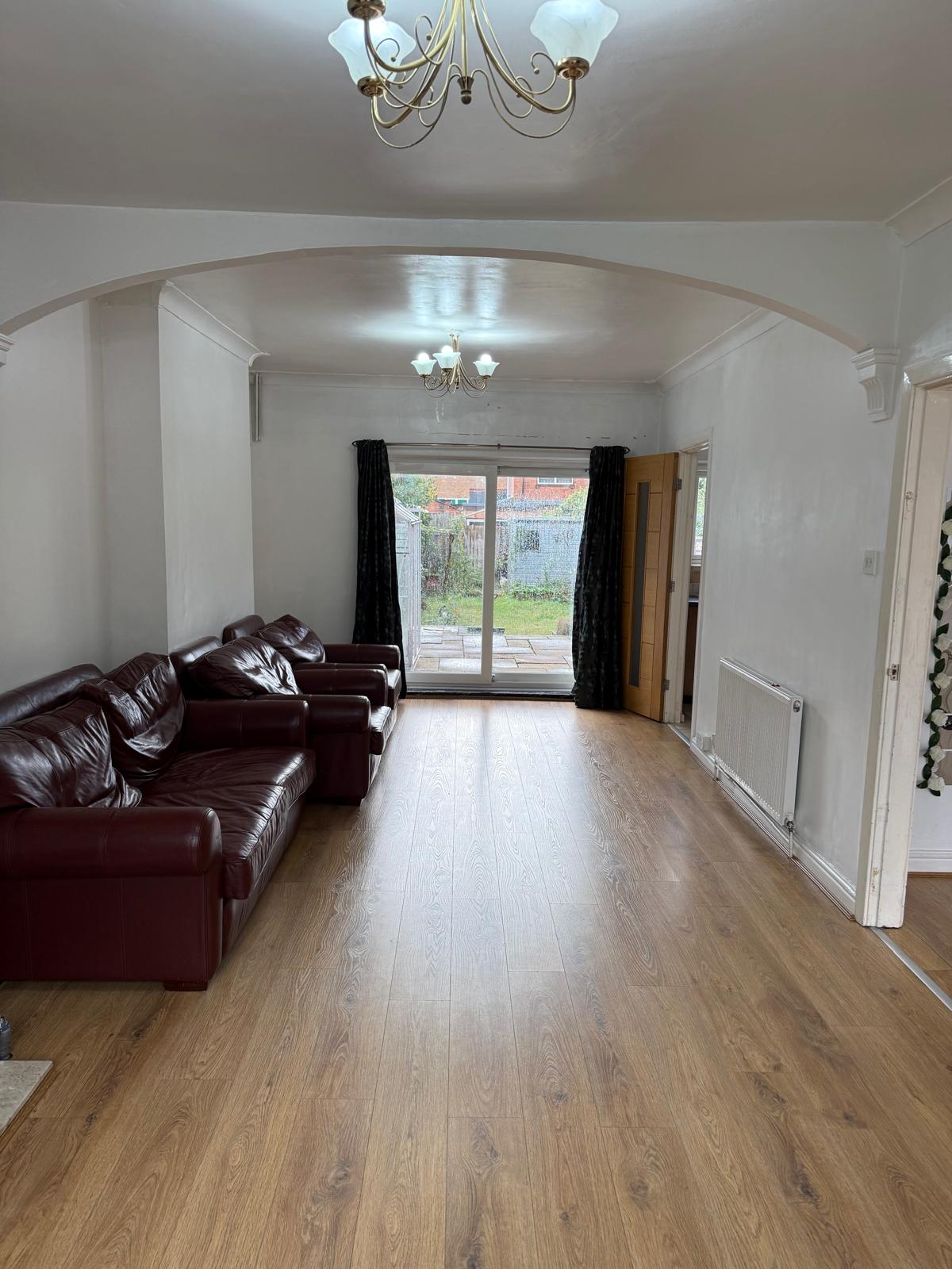 WhatsApp Image 2026-10-22 at 12.52.05 (4) 3 EXMOOR AVENUE, LEICESTER, LE4 0BJ