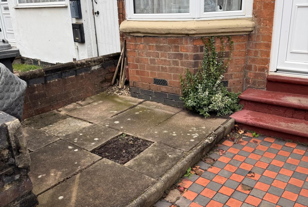 88 KNIGHTON FIELD ROAD WEST, LEICESTER, LE2 6LG