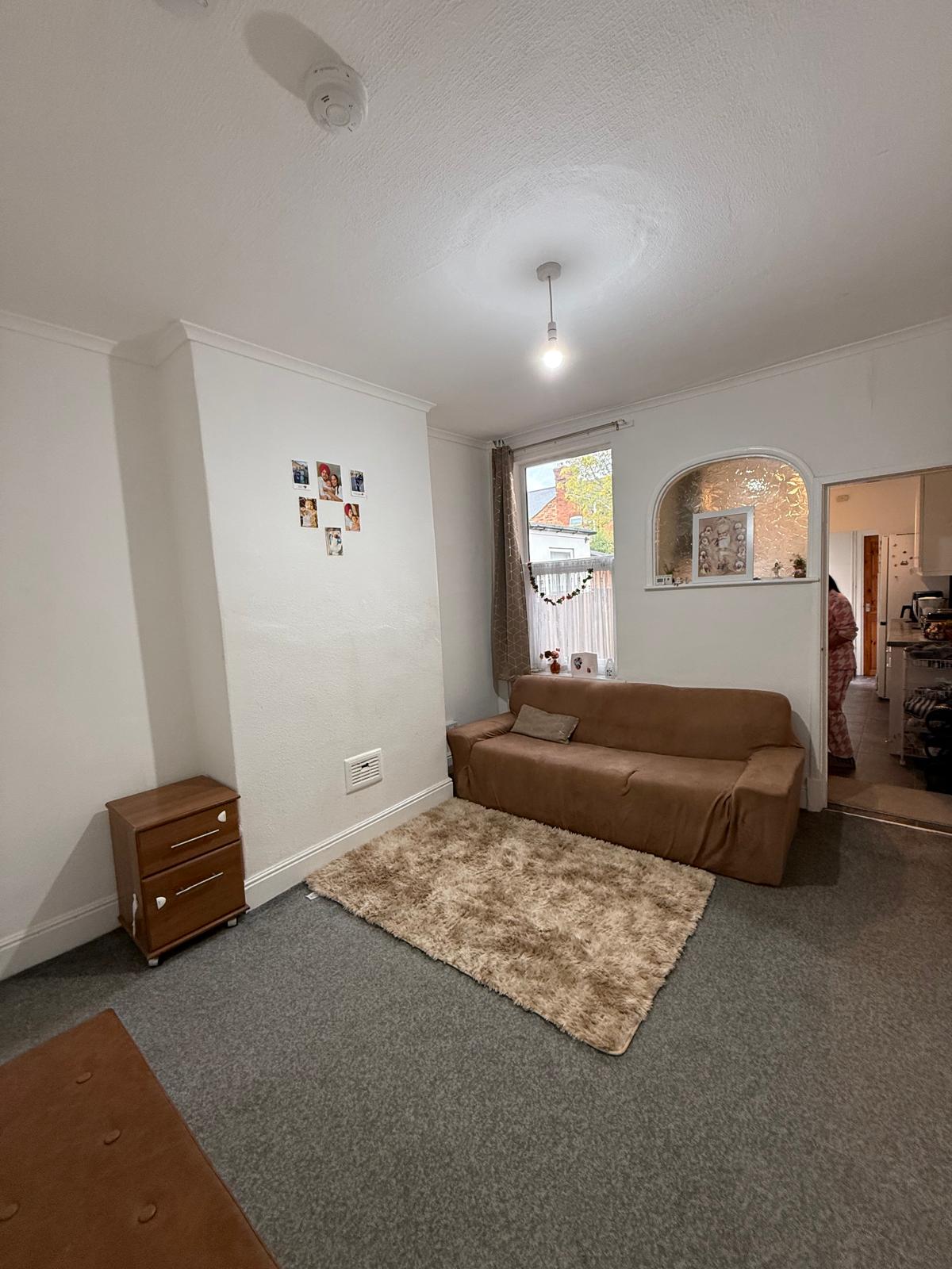 88 KNIGHTON FIELD ROAD WEST, LEICESTER, LE2 6LG