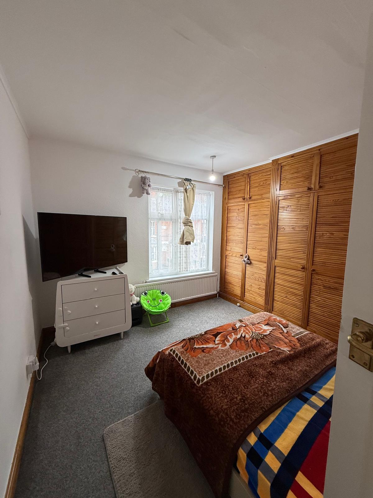 88 KNIGHTON FIELD ROAD WEST, LEICESTER, LE2 6LG